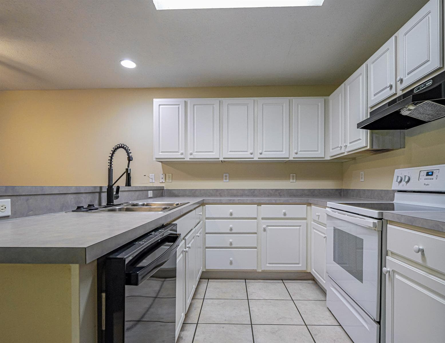 301 S WIMBROW Drive A photo 10