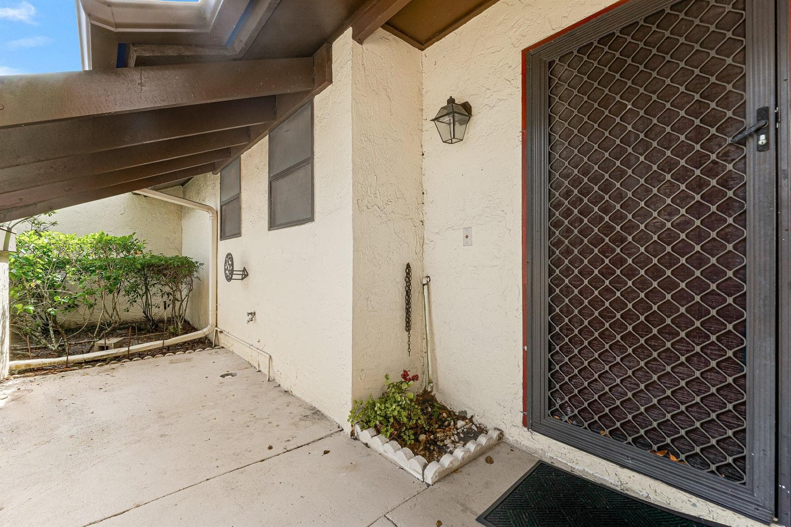 83 WOOD ROSE Court photo 5