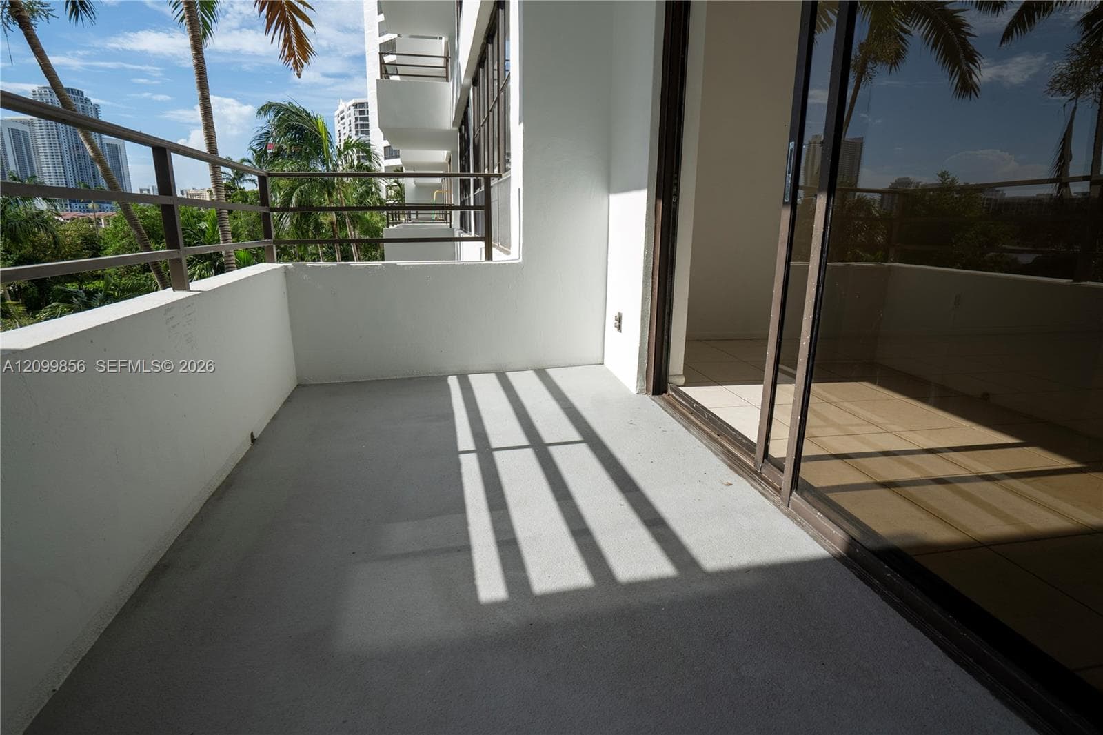 600 Three Islands Blvd 316 photo 17