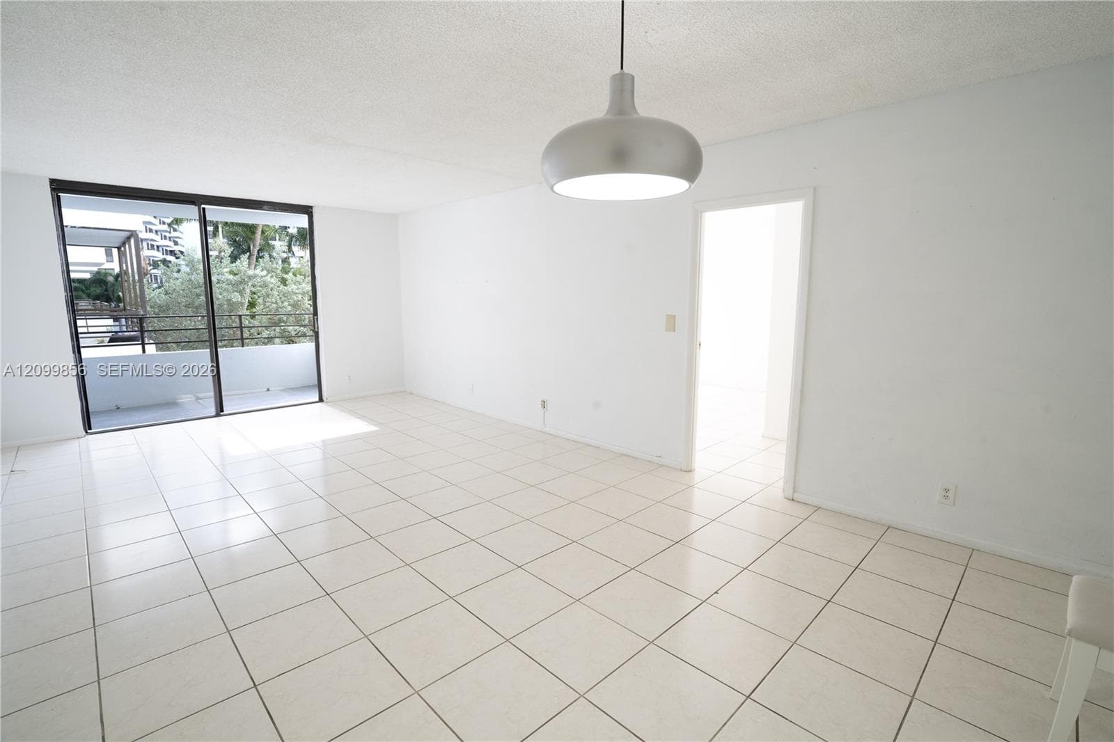 600 Three Islands Blvd 316 photo 5
