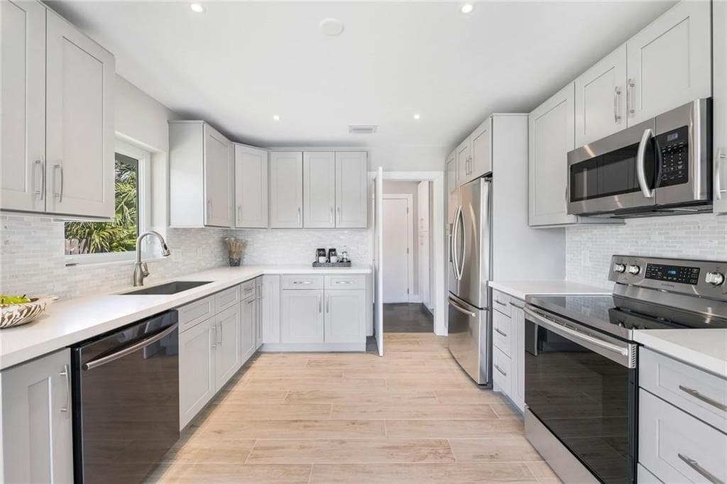 2630 Marion Drive photo 25