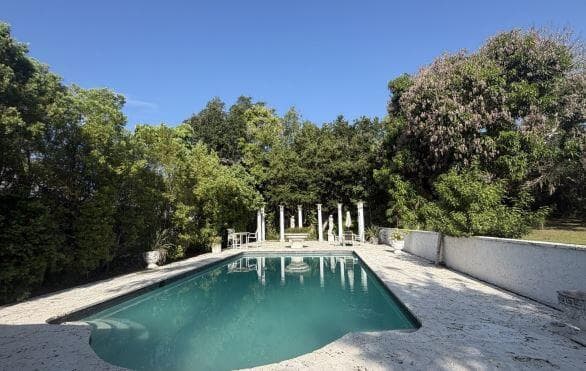 1009 S Indian River Drive photo 6