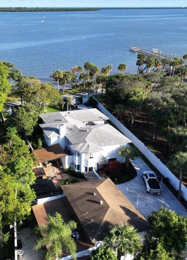 1009 S Indian River Drive photo 7