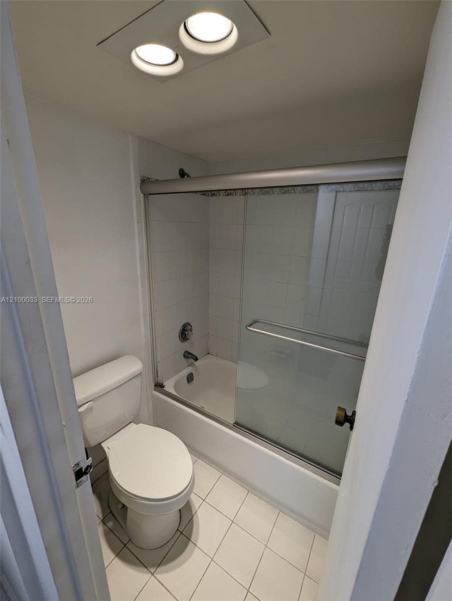 100 Bayview Dr 730 photo 19