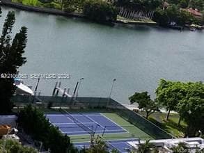 5401 Collins Ave 1232 photo 18