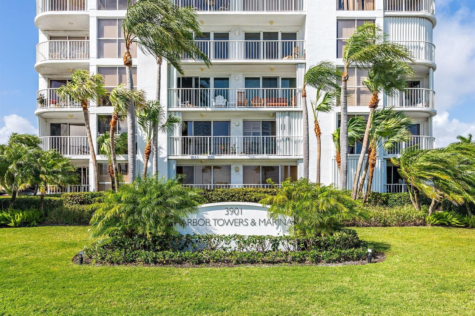 3901 S FLAGLER Drive 605 photo 20