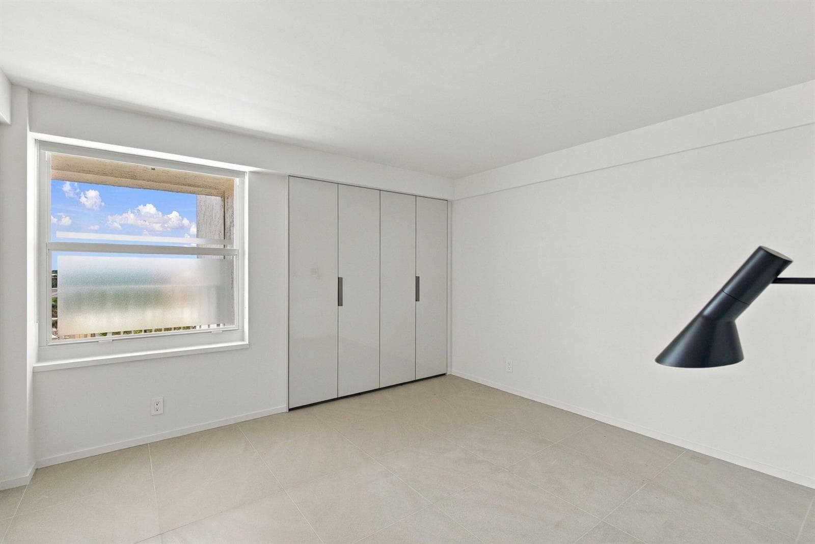 3901 S FLAGLER Drive 605 photo 10