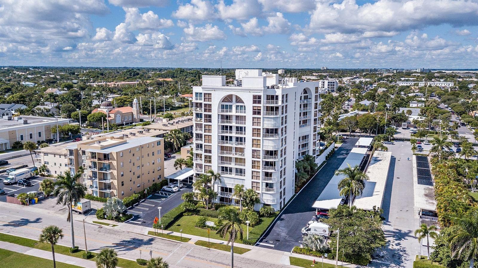 3901 S FLAGLER Drive 605 photo 25