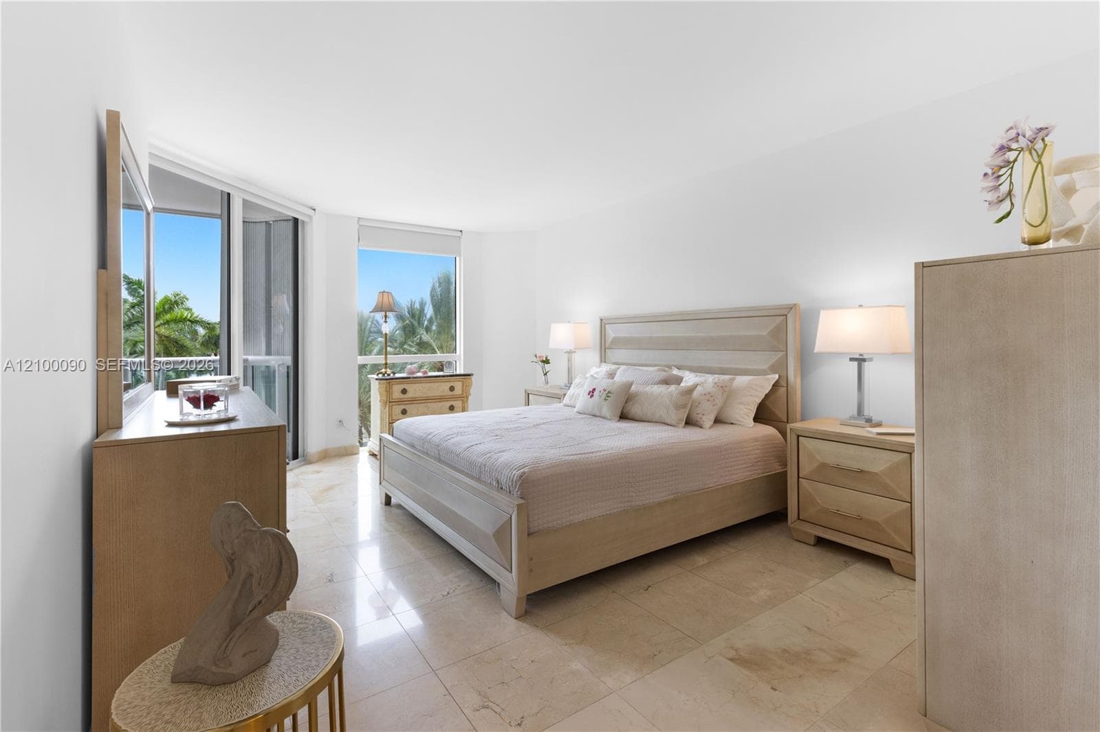 21205 Yacht Club Dr 504 photo 17