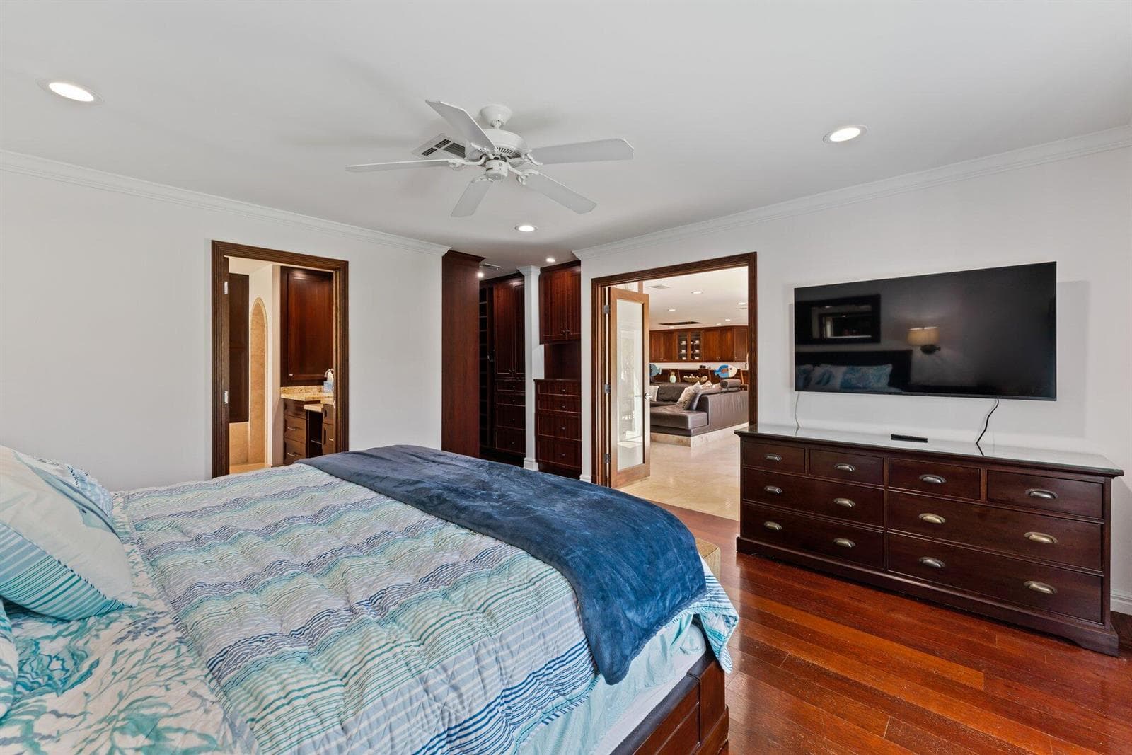 18150 PERIGON Way photo 24