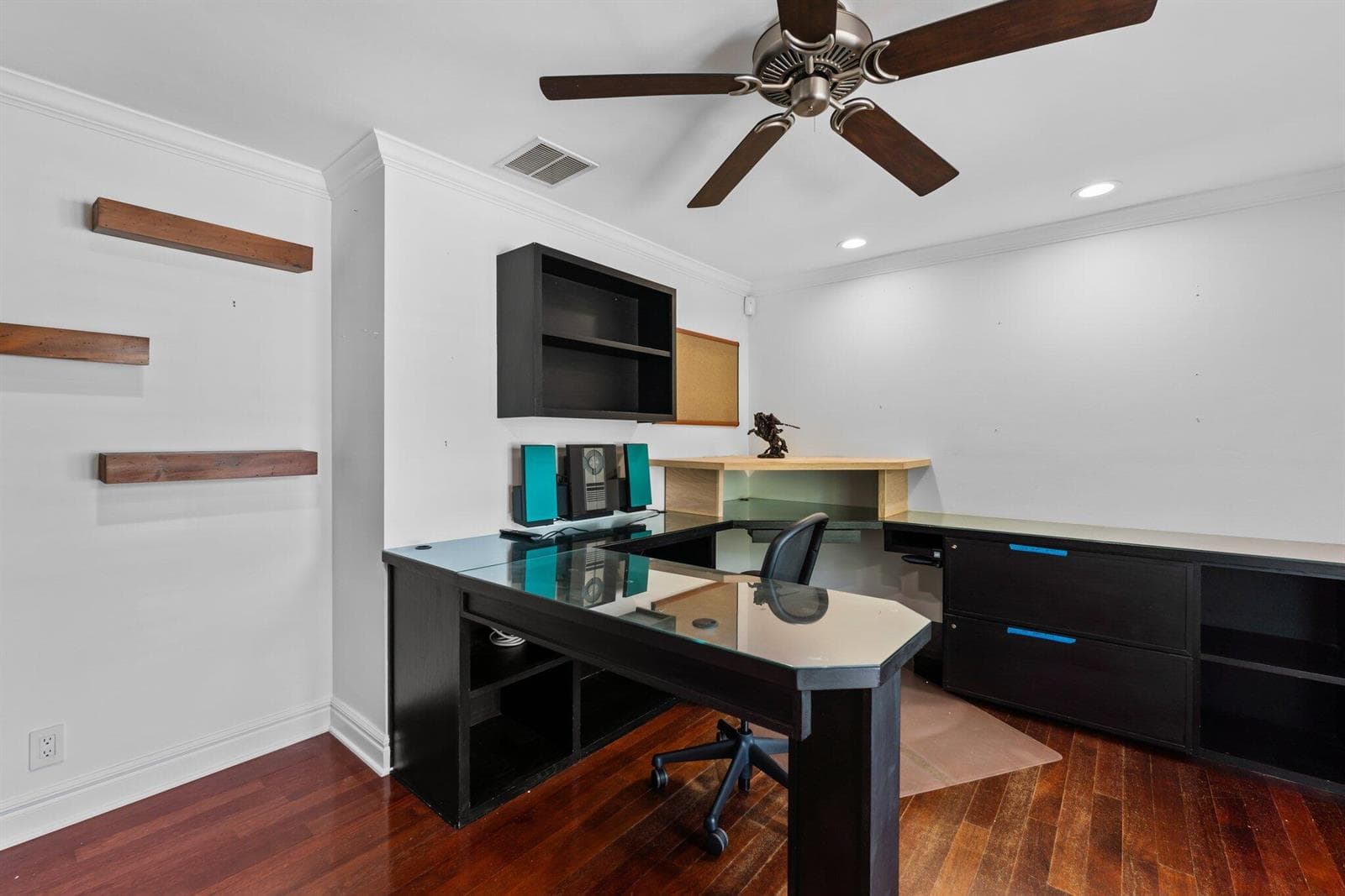 18150 PERIGON Way photo 18
