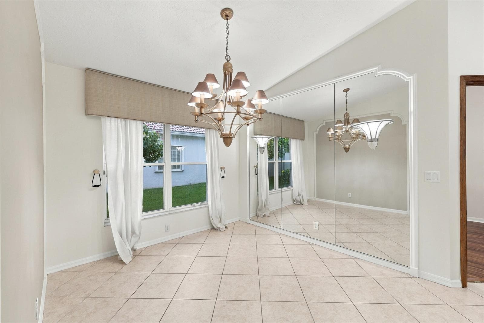 9576 Taormina Street photo 12