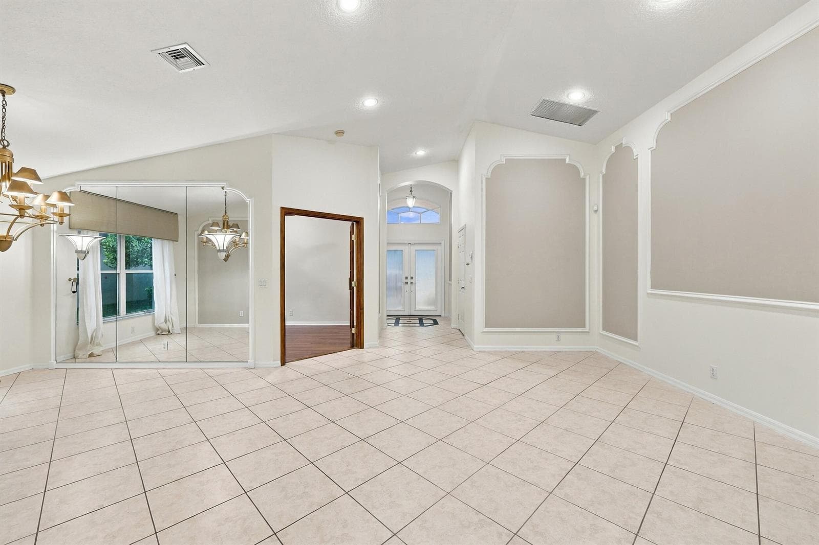 9576 Taormina Street photo 10
