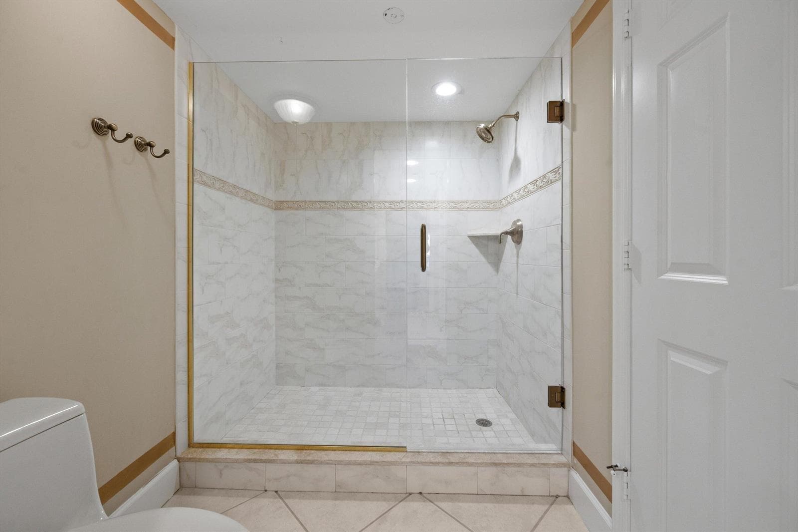 16910 BAY Street E501 photo 20