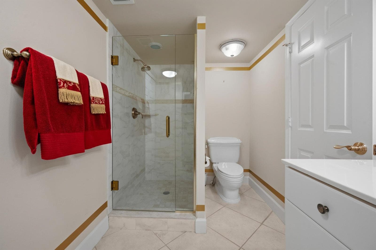 16910 BAY Street E501 photo 19
