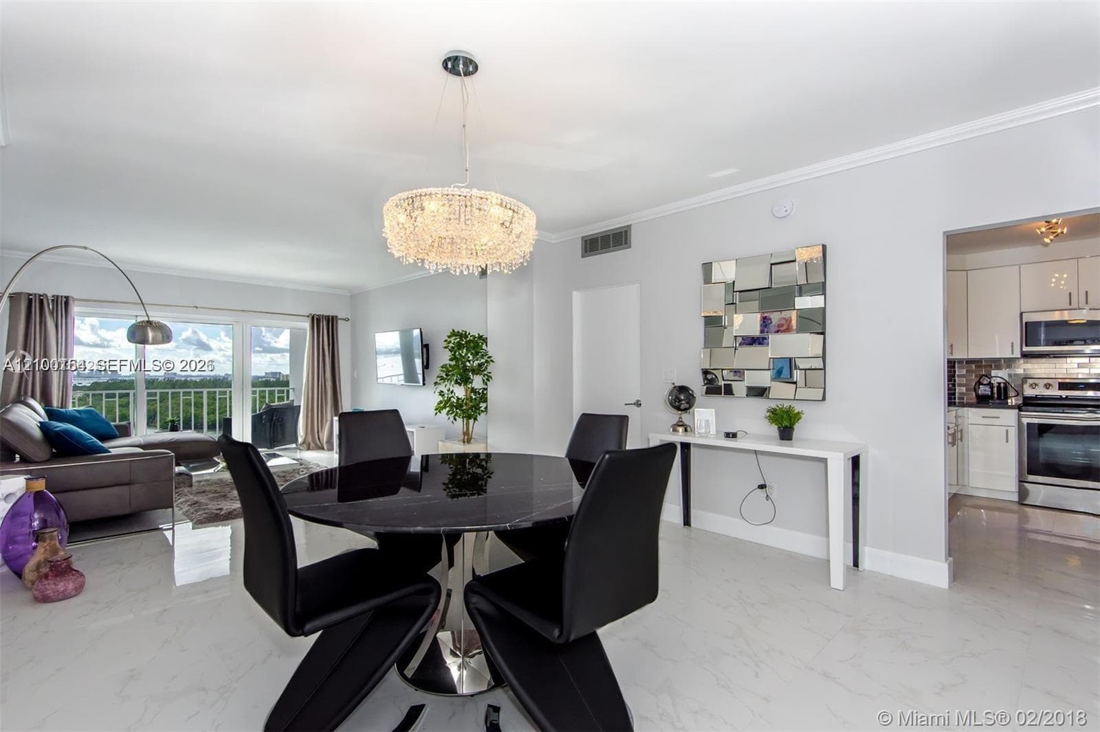 300 Bayview Dr 1102 photo 8