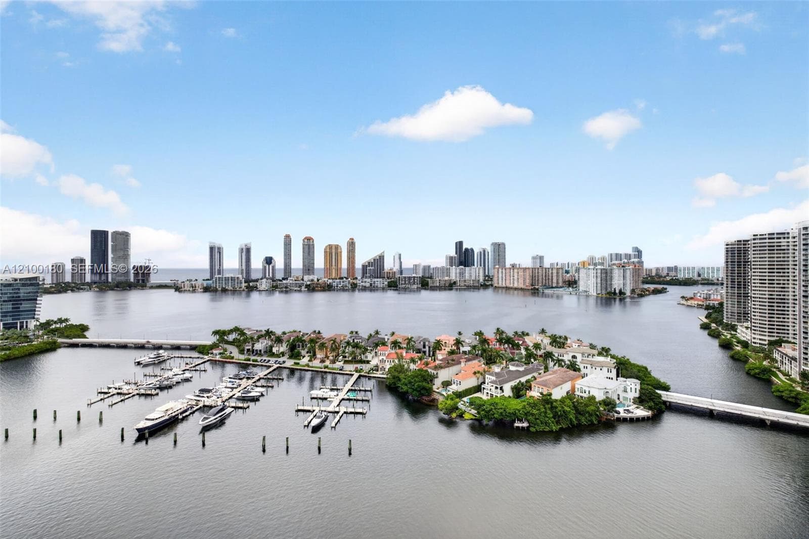 7000 Island Blvd 2409-2410 photo 1