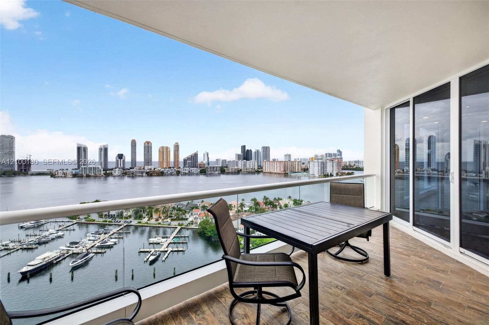 7000 Island Blvd 2409-2410 photo 10