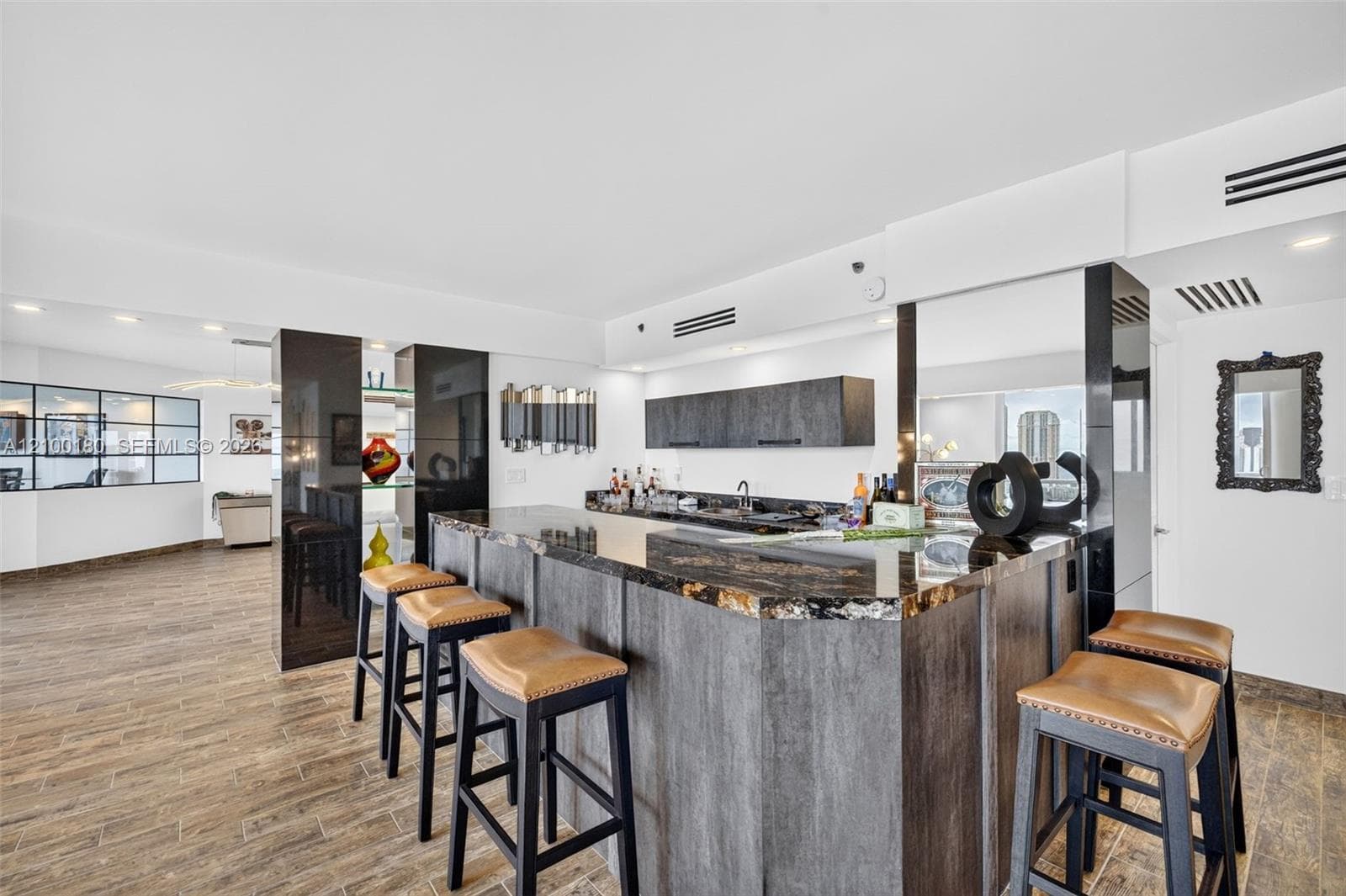 7000 Island Blvd 2409-2410 photo 19