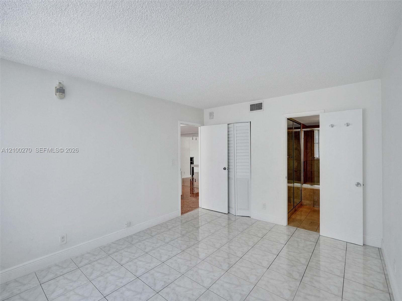 16570 NE 26th Ave 2C photo 16