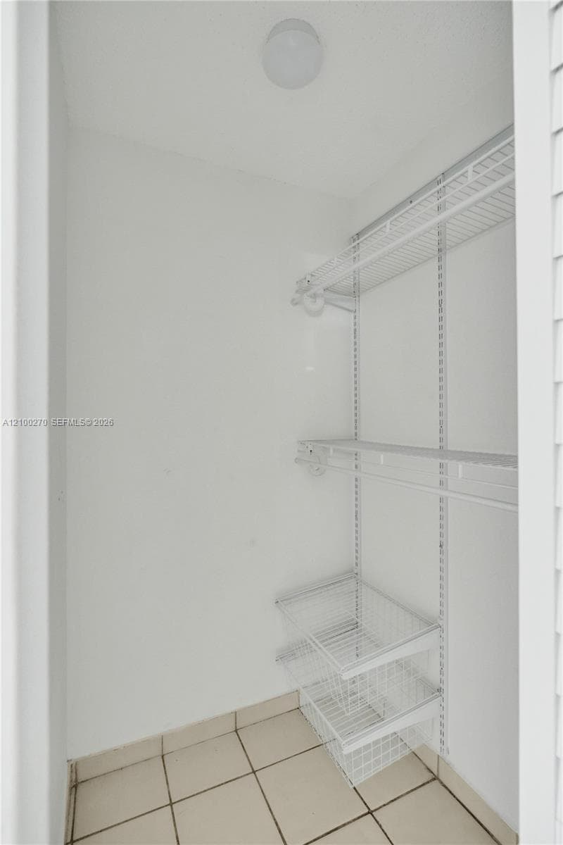 16570 NE 26th Ave 2C photo 22