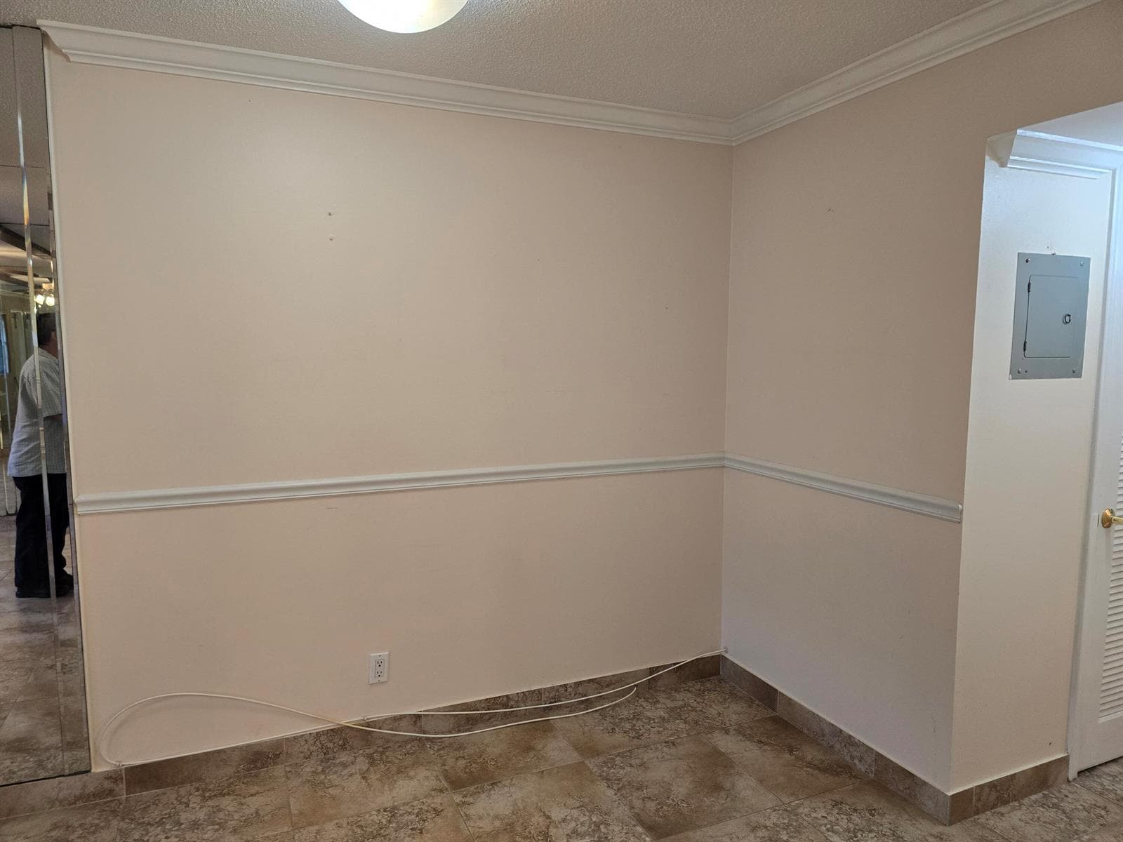 57 CAMDEN C photo 5
