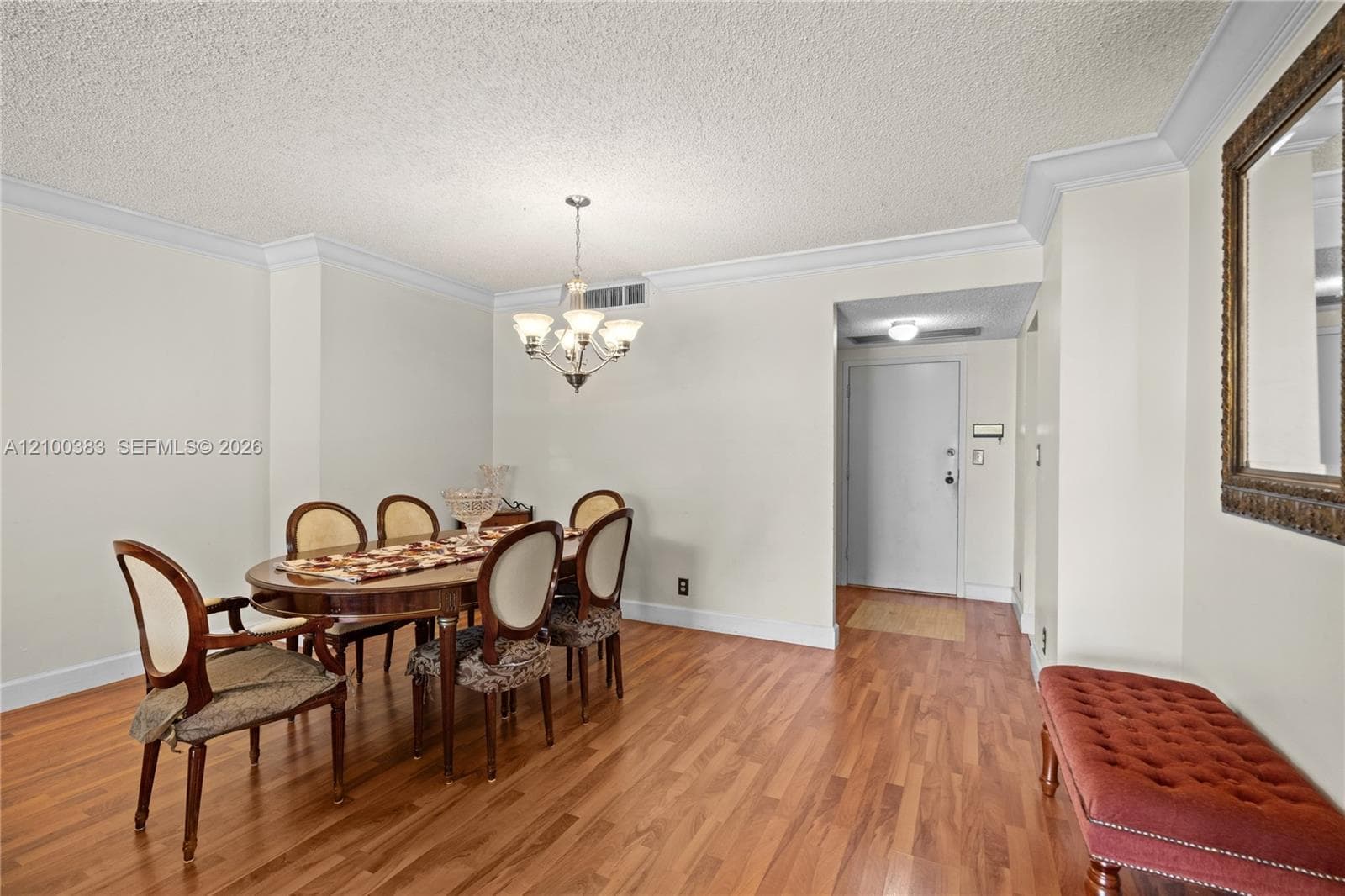 2500 PARKVIEW DR 517 photo 9