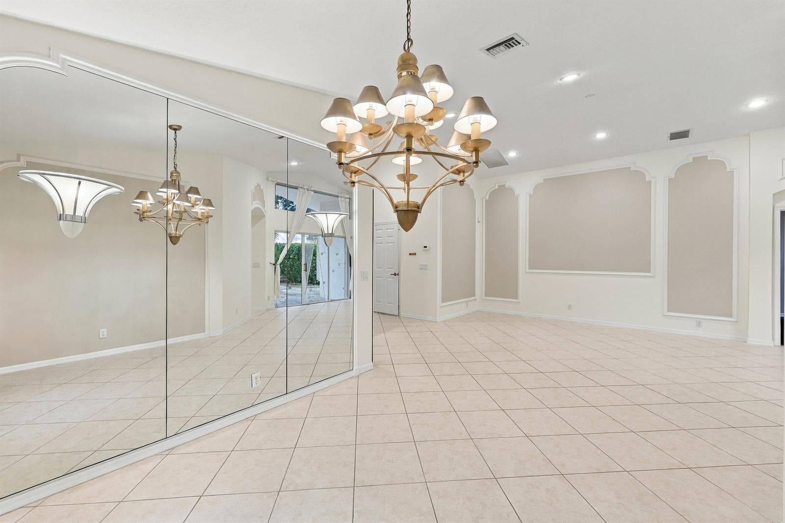 9576 Taormina Street photo 16
