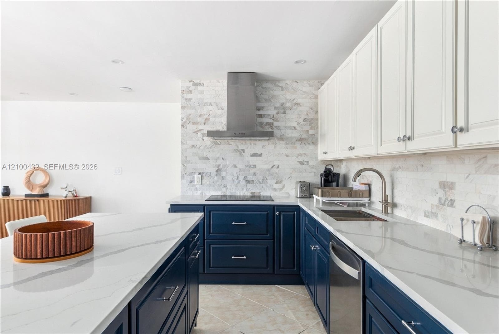 2500 PARKVIEW DR 301 photo 11