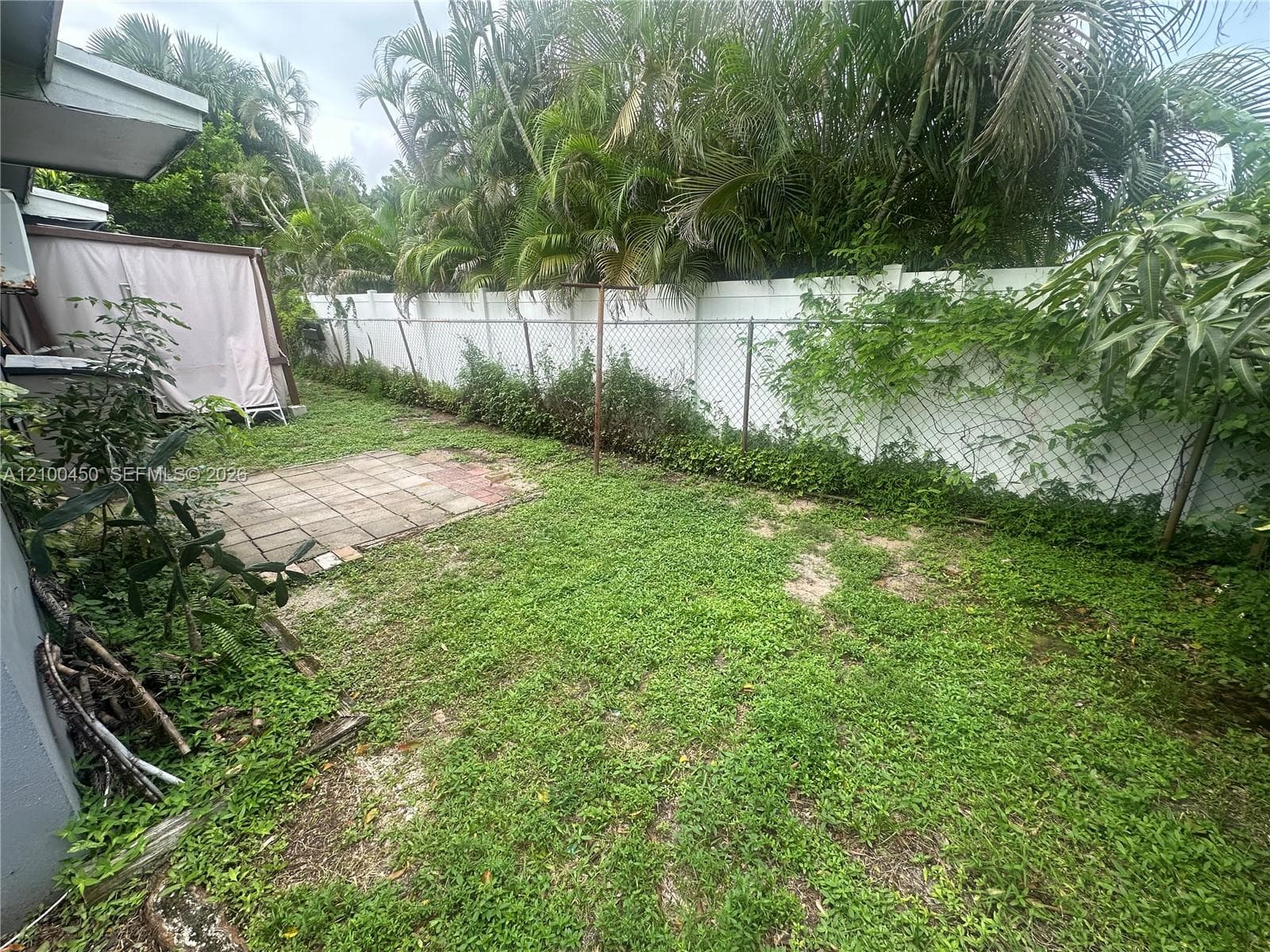 1271 NE 32nd St 1289 photo 3
