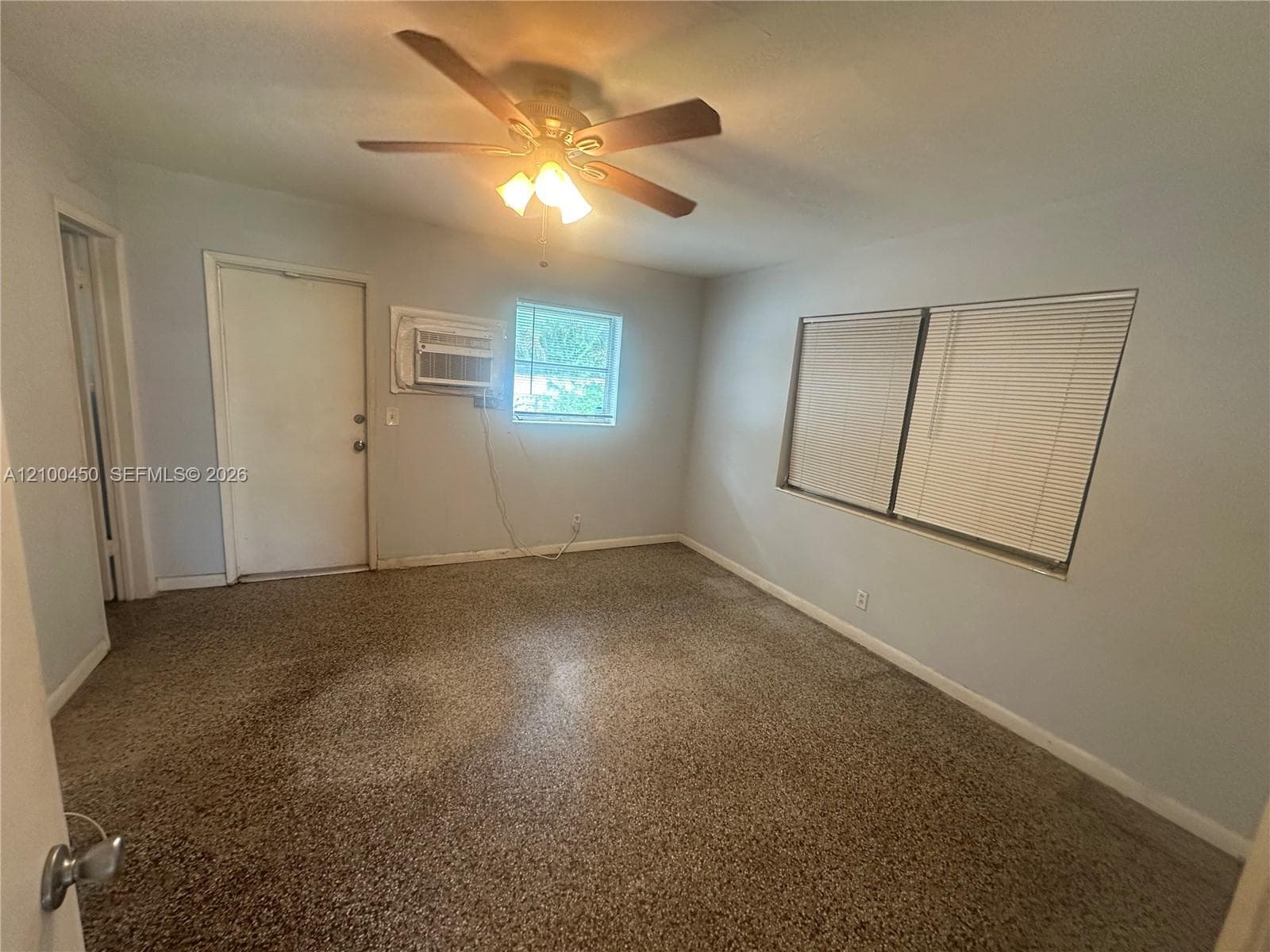 1271 NE 32nd St 1289 photo 5