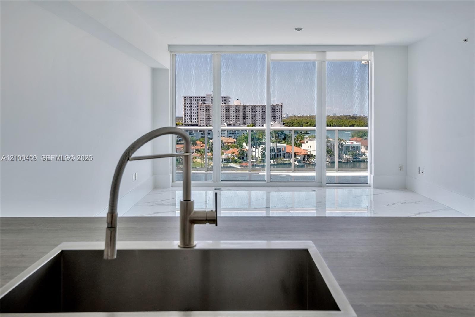 400 Sunny Isles Blvd 917 photo 22