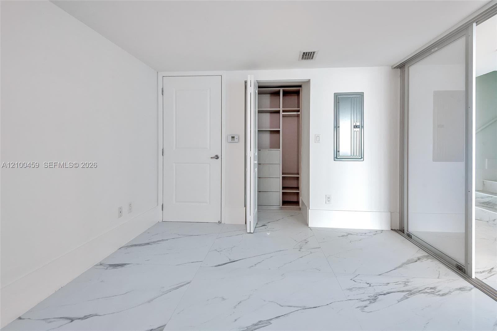 400 Sunny Isles Blvd 917 photo 7