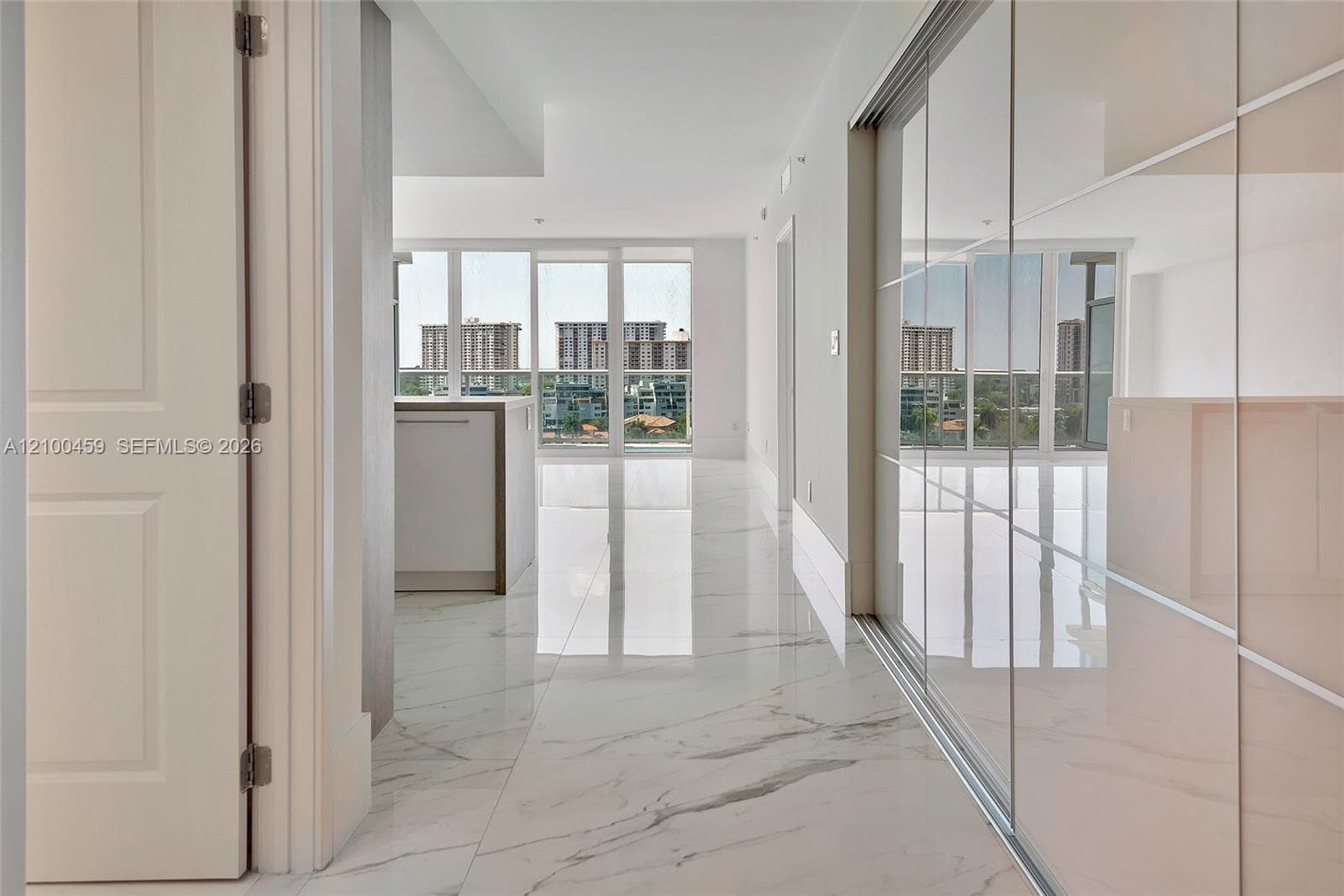 400 Sunny Isles Blvd 917 photo 4