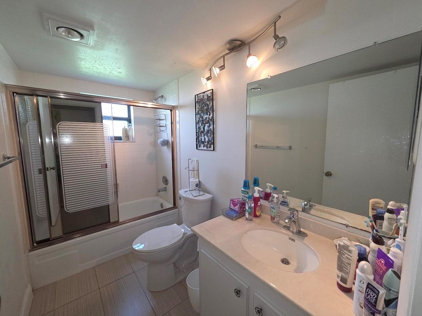 2041 W Woolbright Road H101 photo 6