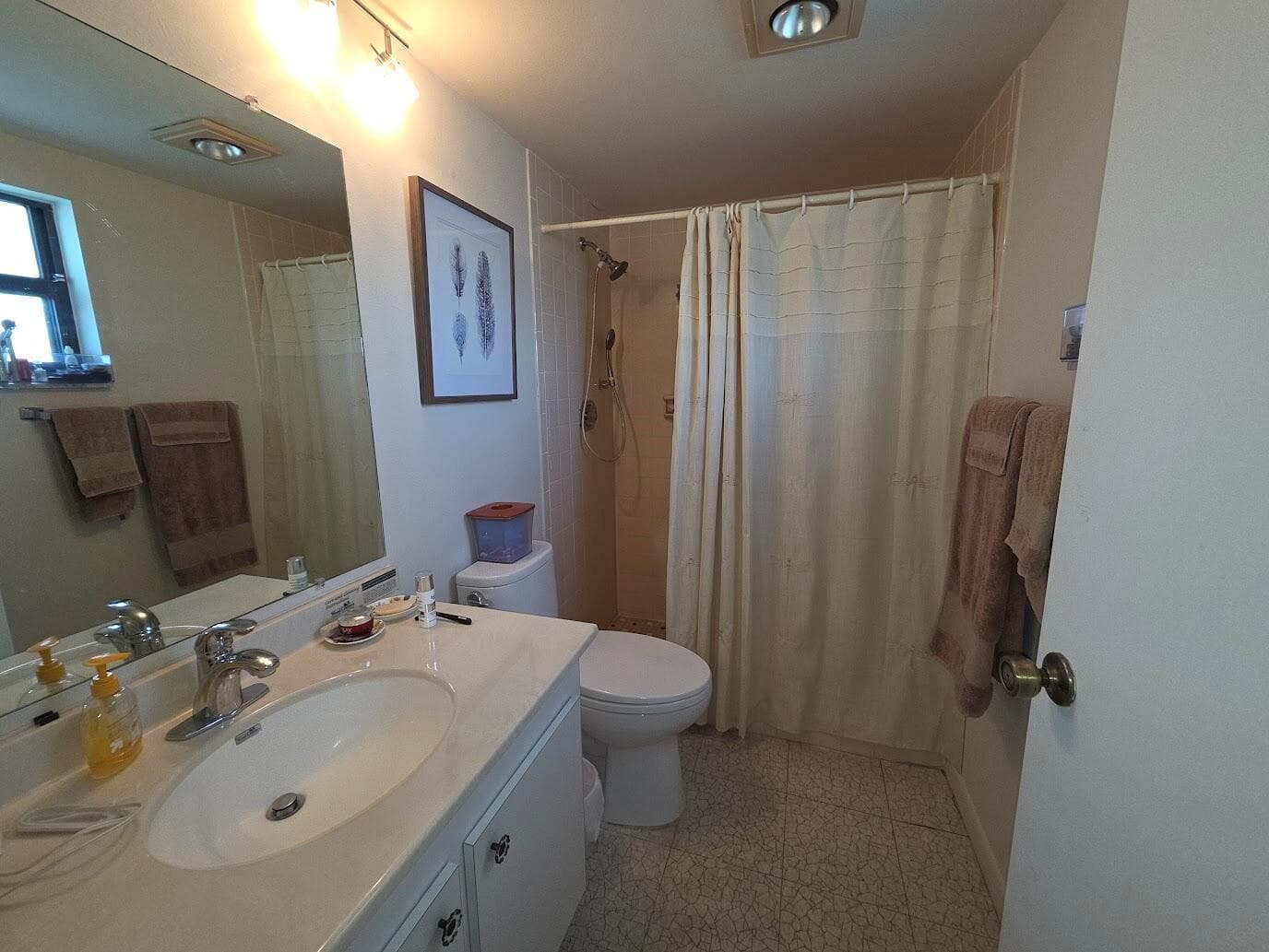 2041 W Woolbright Road H101 photo 8
