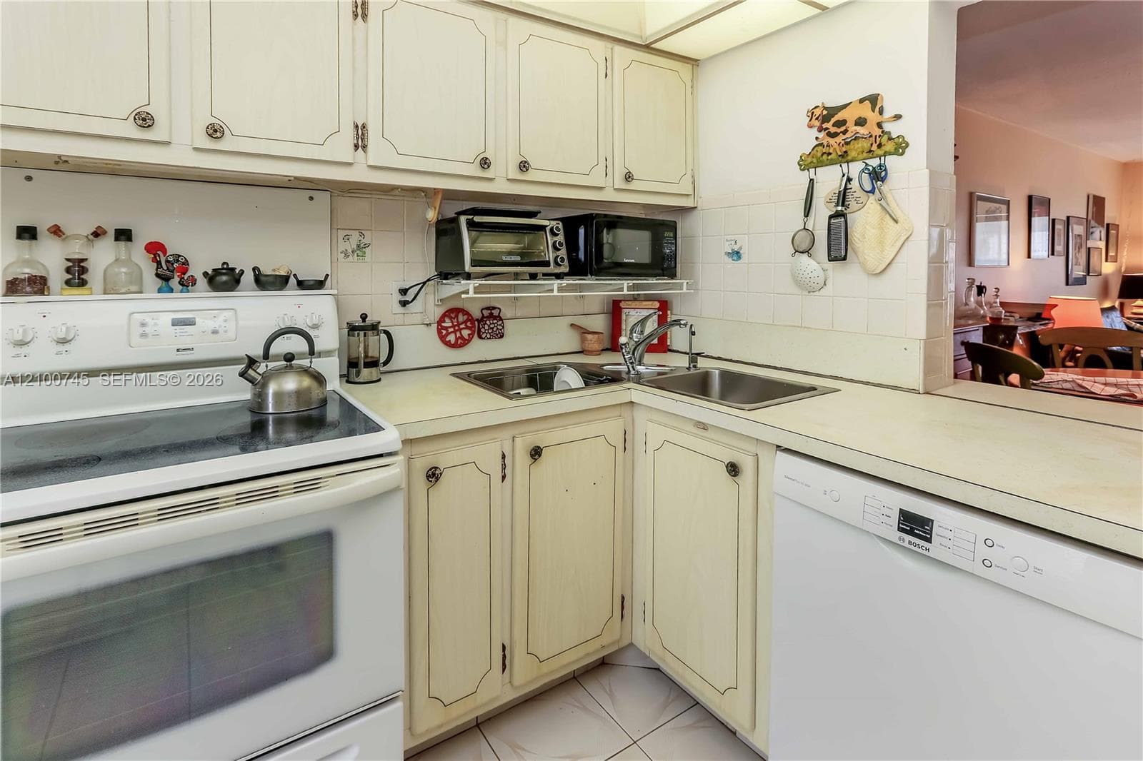440 Paradise Isle Blvd 107 photo 12