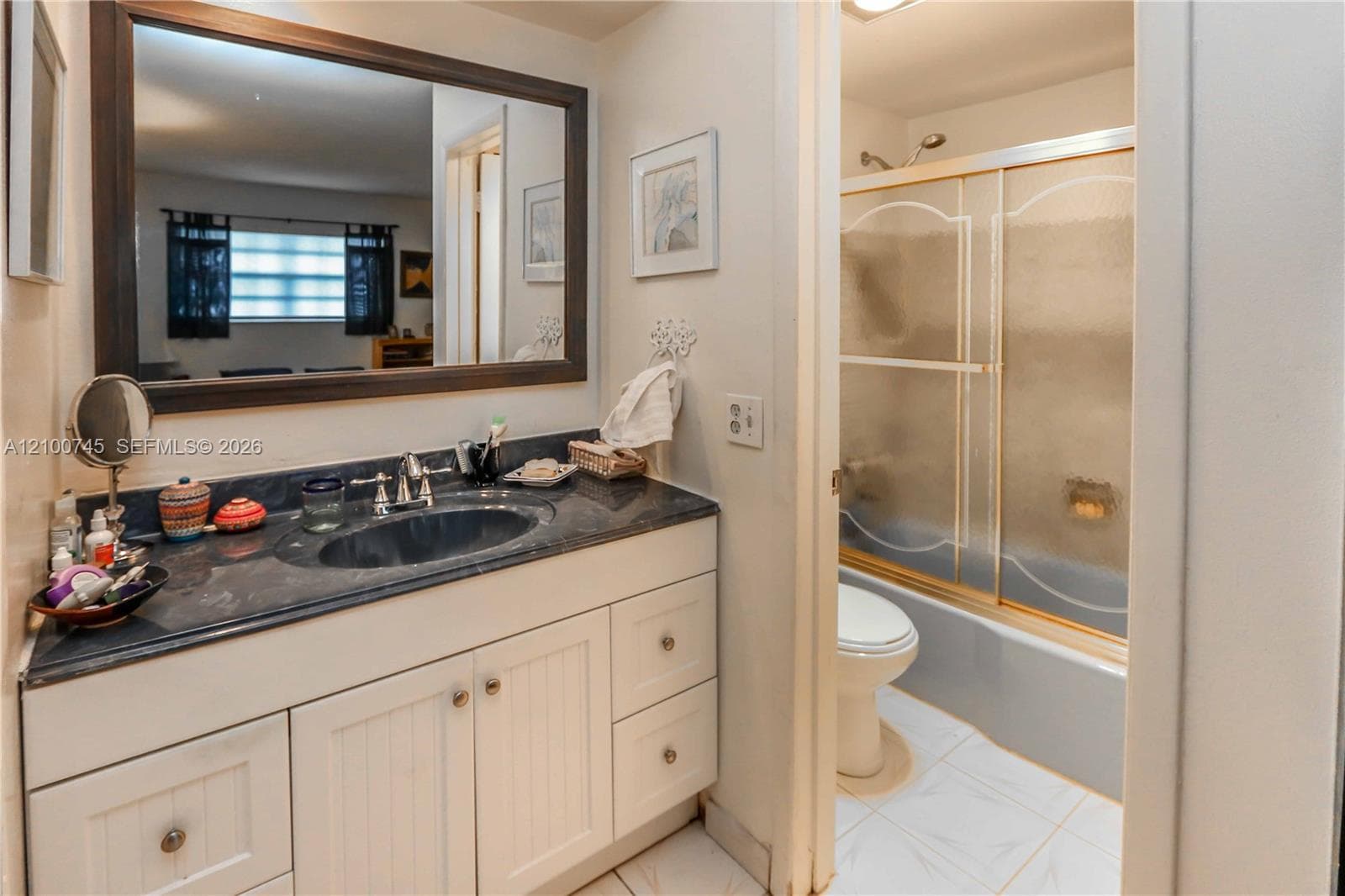 440 Paradise Isle Blvd 107 photo 18