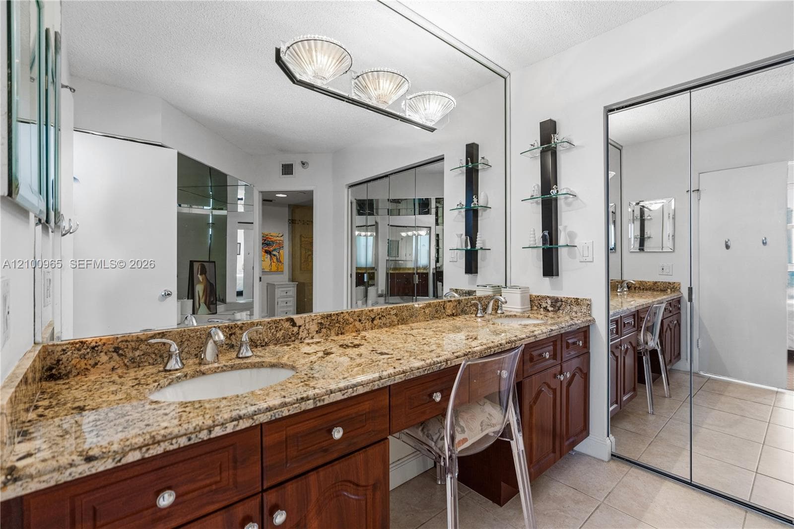 19101 NE 36th Ct 808 photo 12