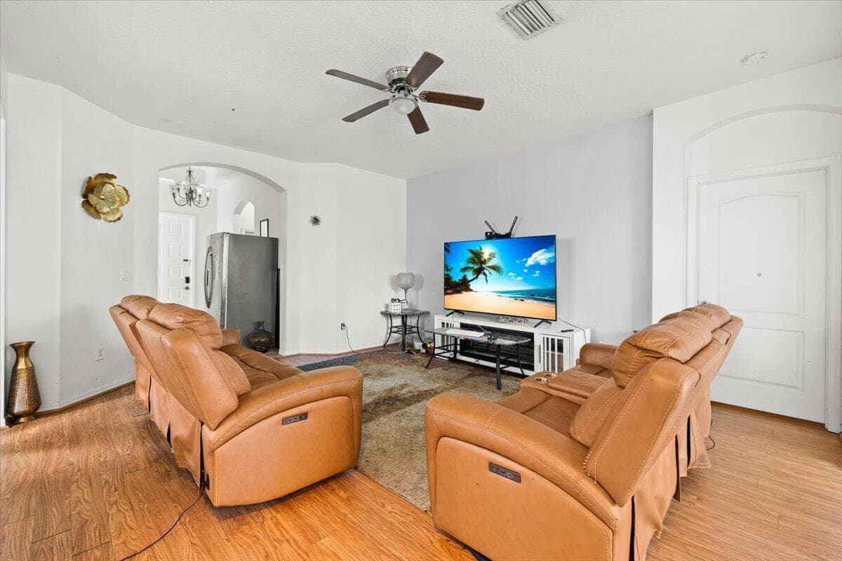 122 Seminole Lakes Drive photo 4
