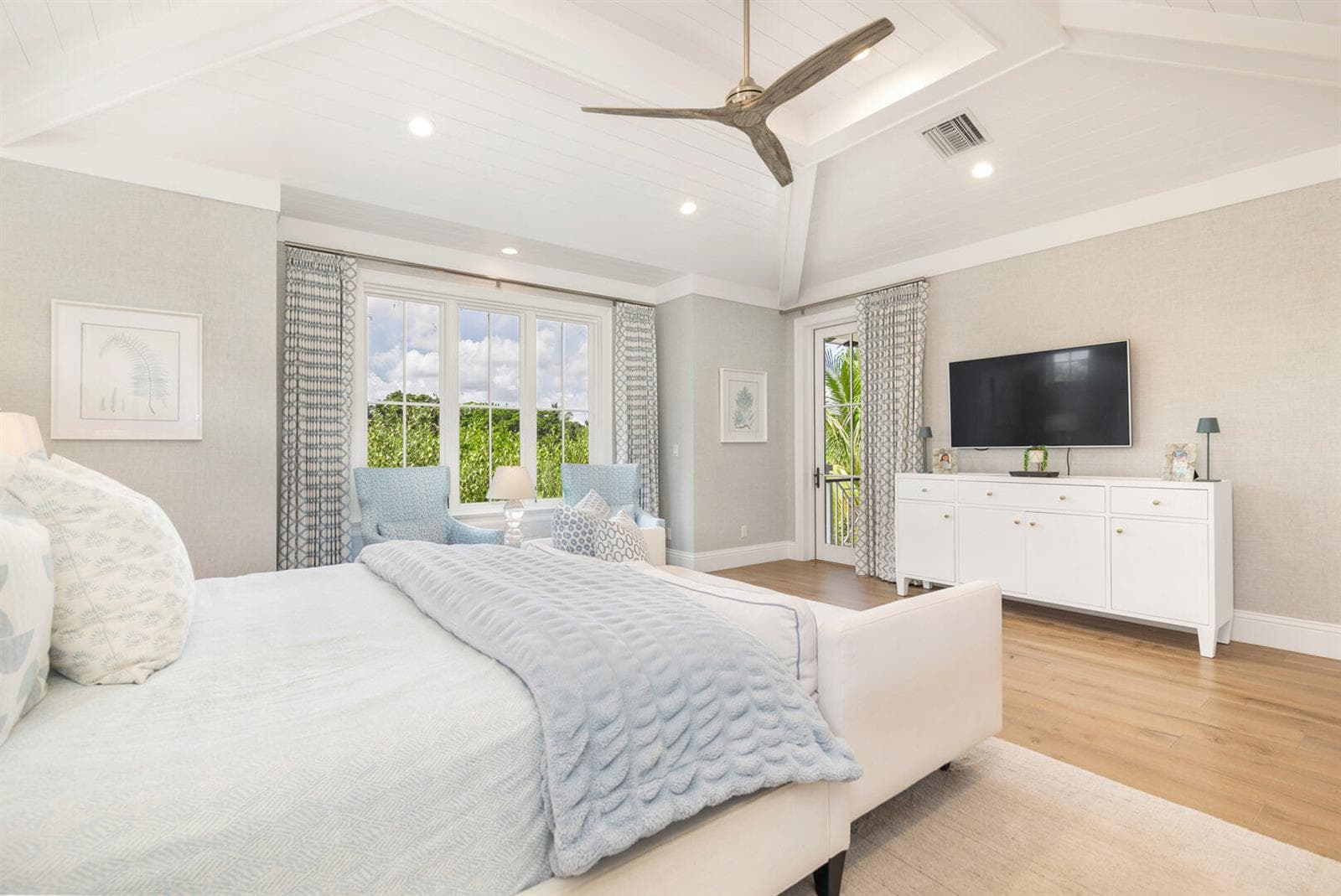 12317 Banyan Road photo 18