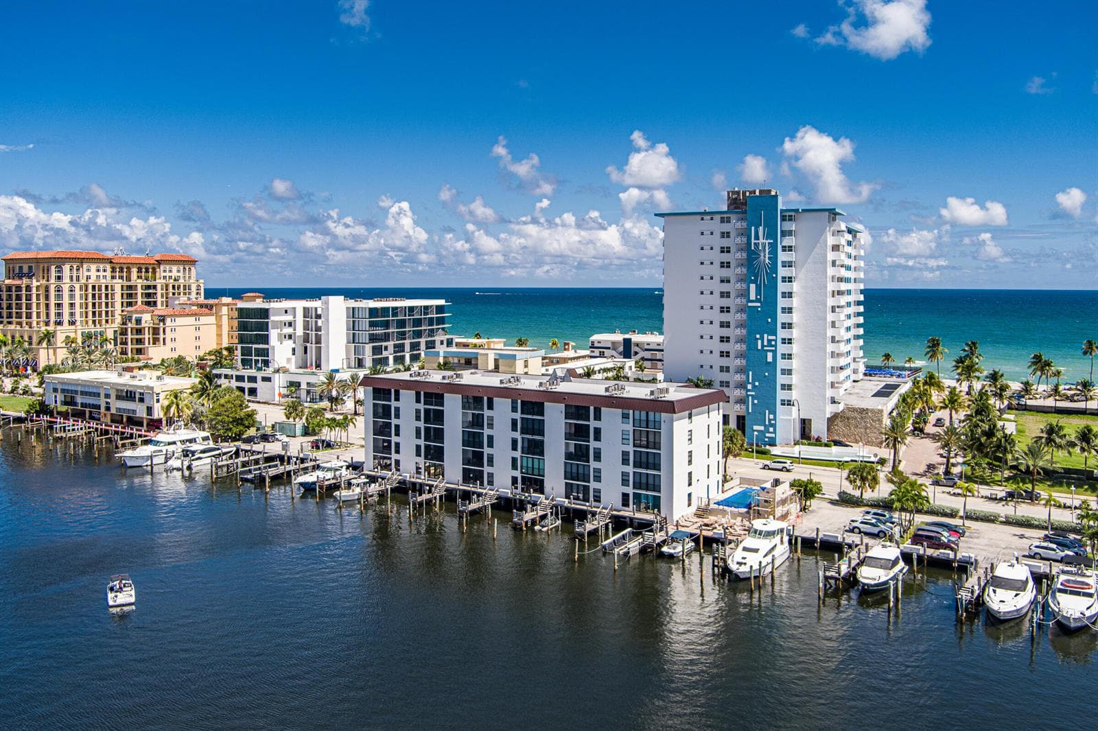 3200 N OCEAN Drive 402 photo 13