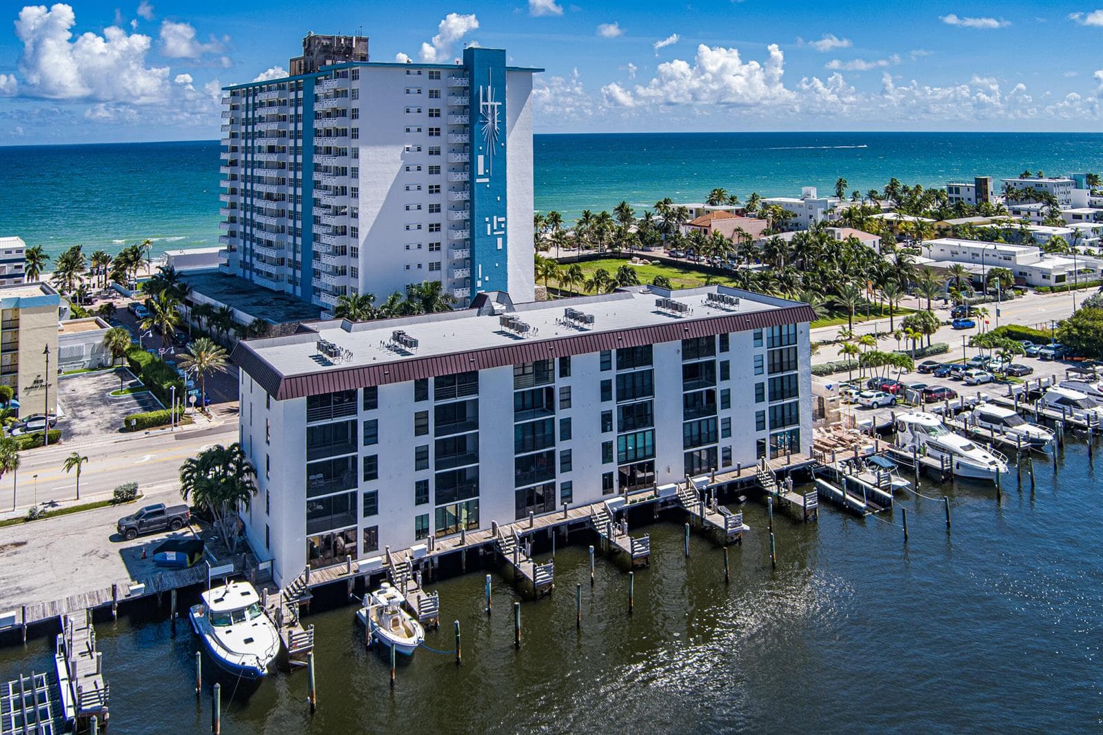 3200 N OCEAN Drive 402 photo 22