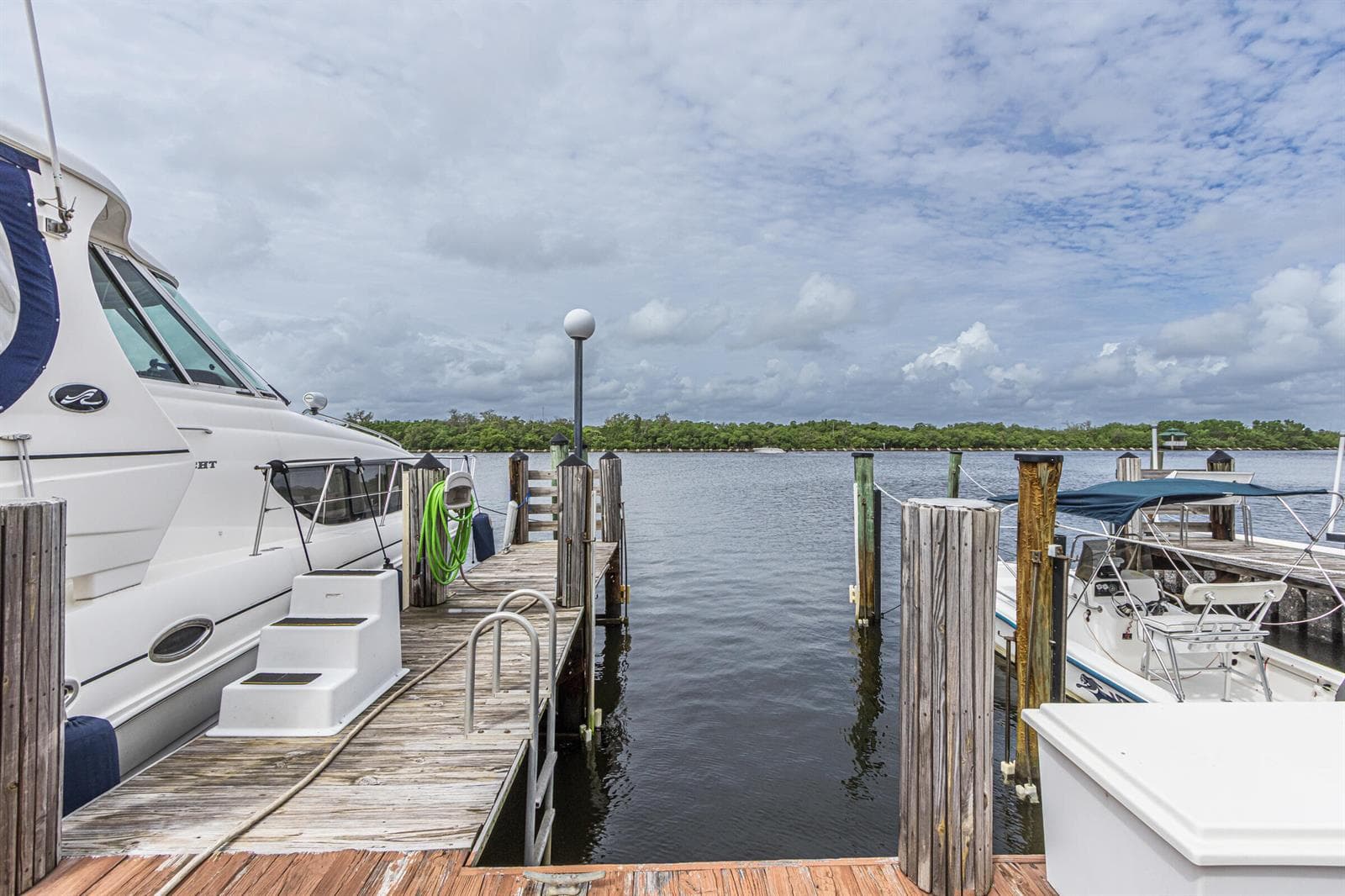 3200 N OCEAN Drive 402 photo 24
