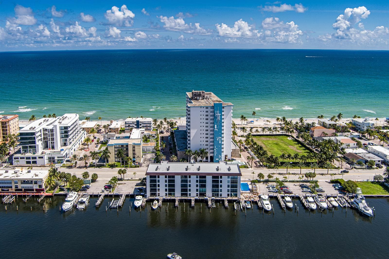 3200 N OCEAN Drive 402 photo 15