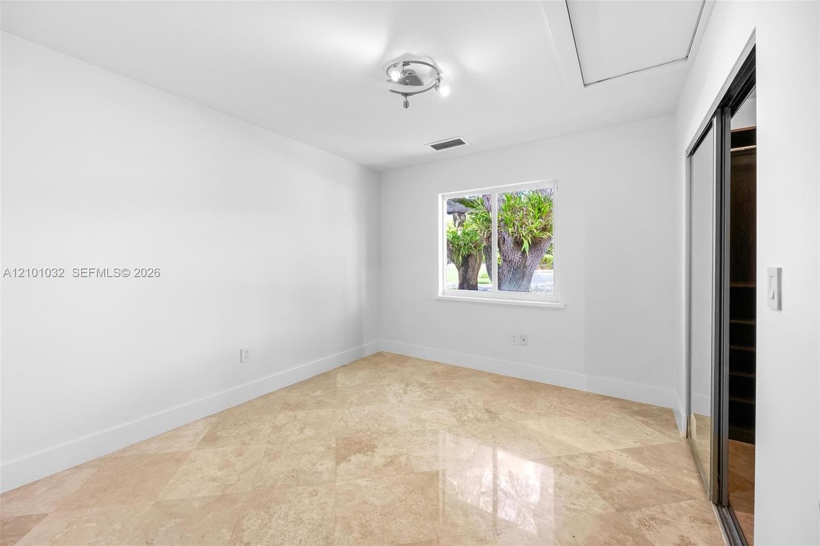 14321 SW 78th Ct photo 2