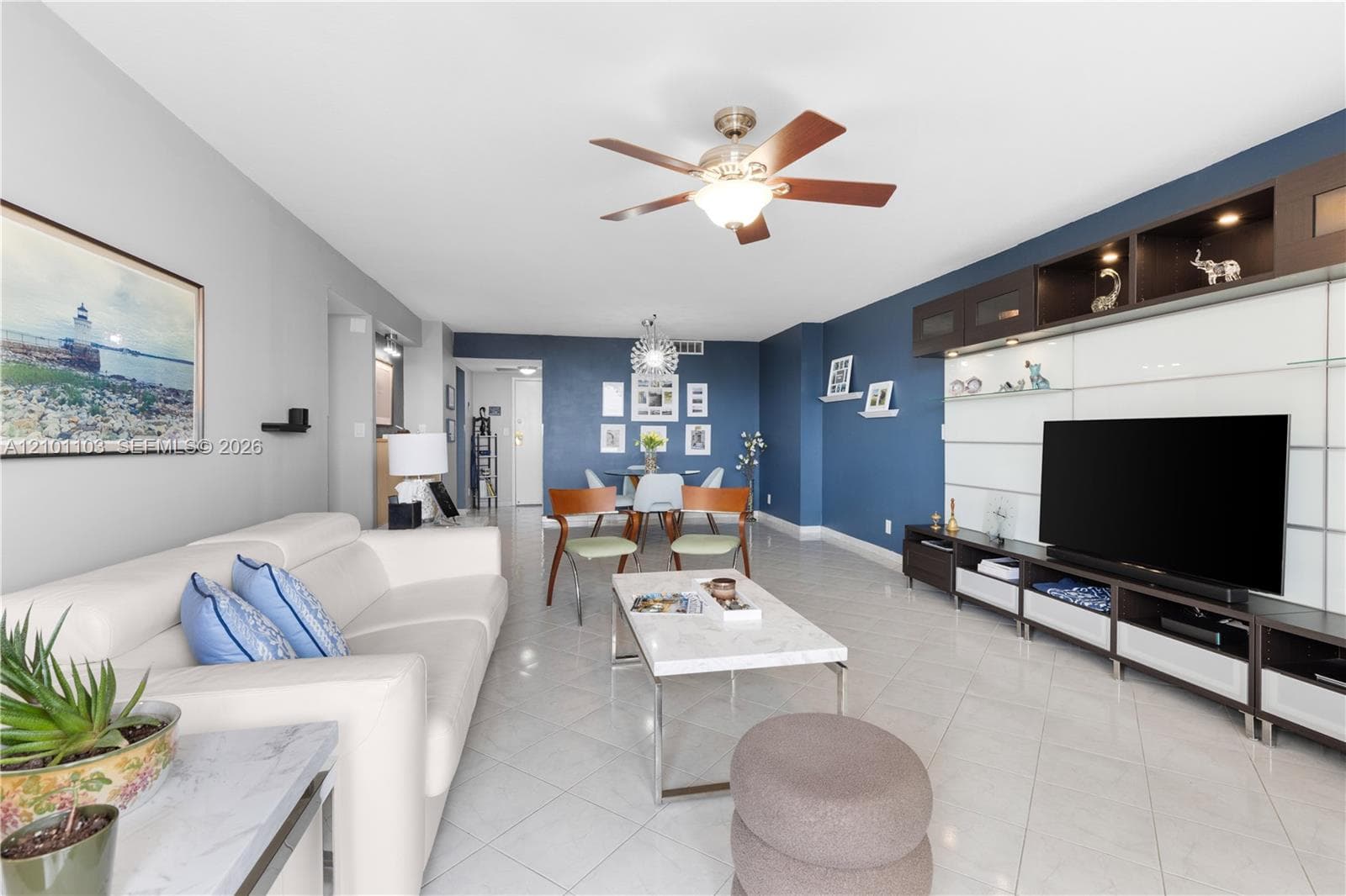 2500 PARKVIEW DR 507 photo 14