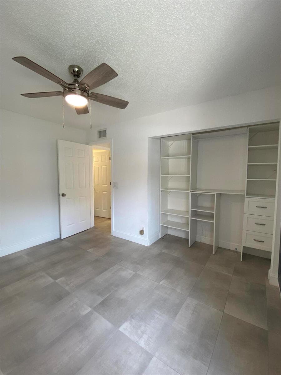 811 Freedom Court Court 811 photo 16