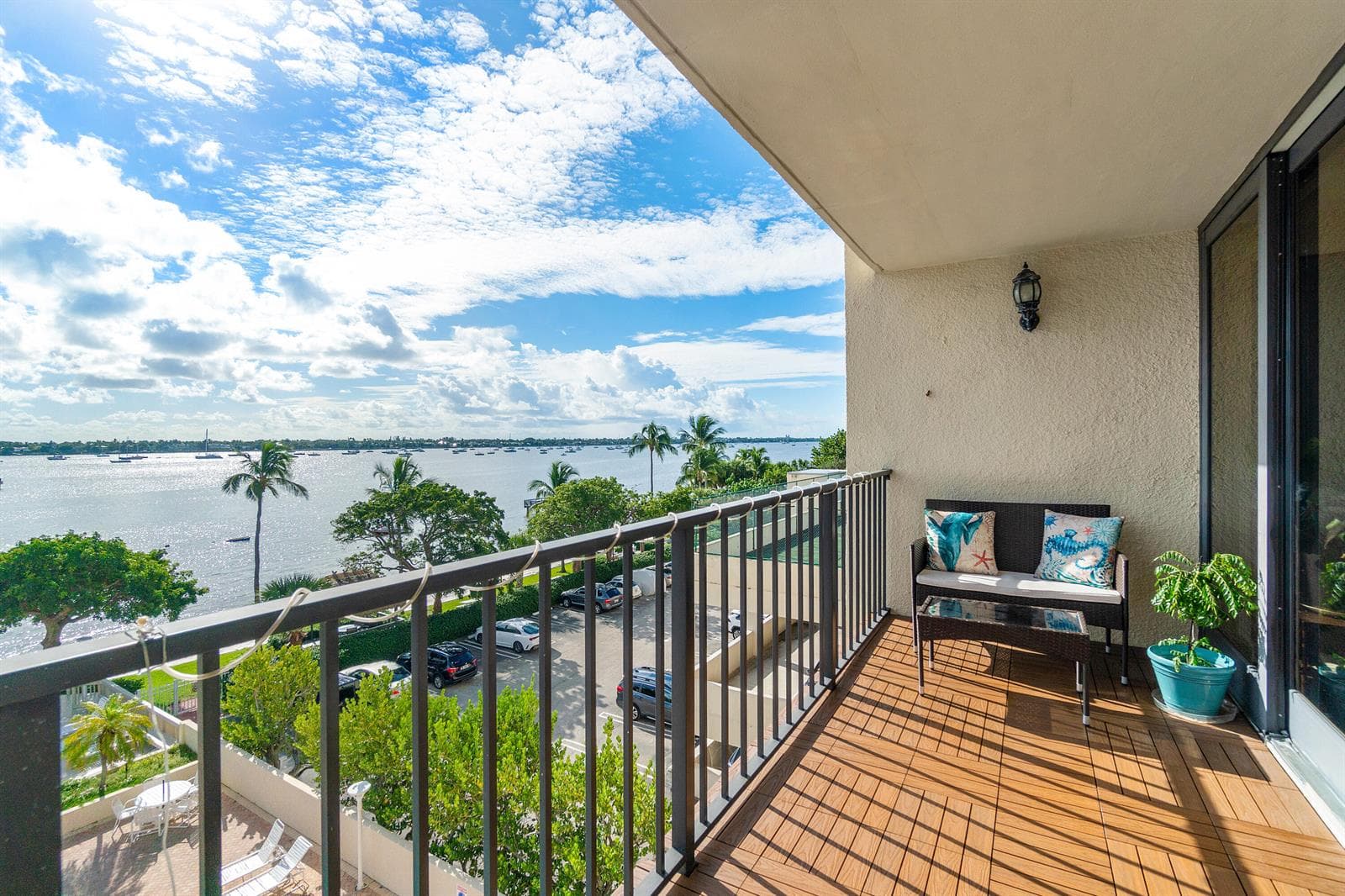 5600 N Flagler Drive 409 photo 9