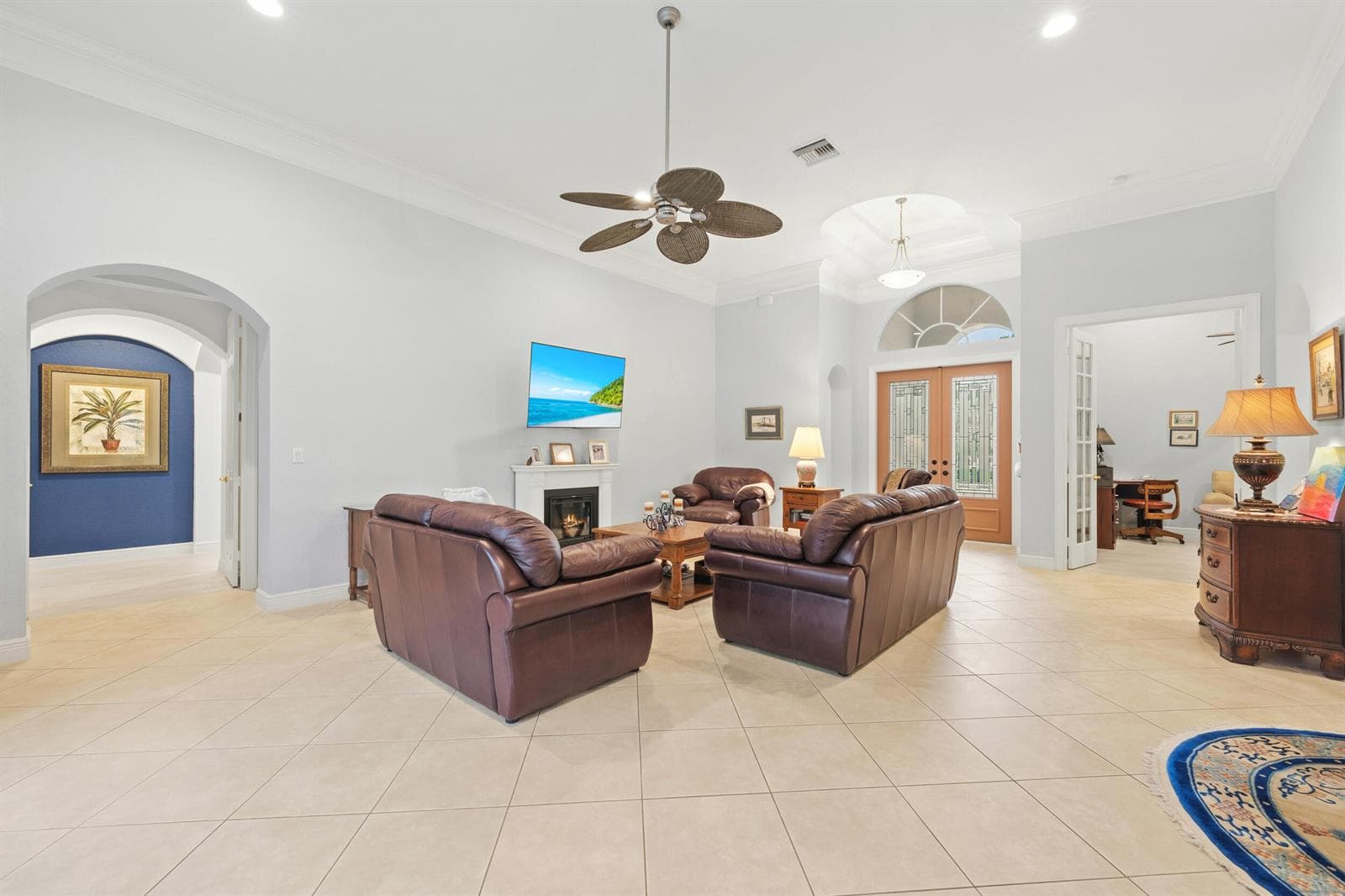 2483 SW Bridgeview Terrace photo 10